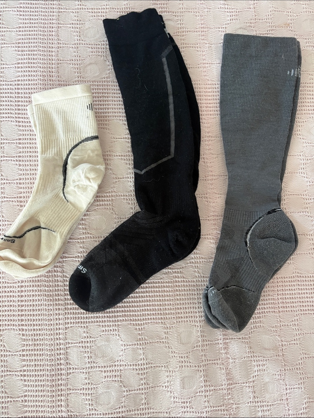 3 pairs smartwool size medium socks